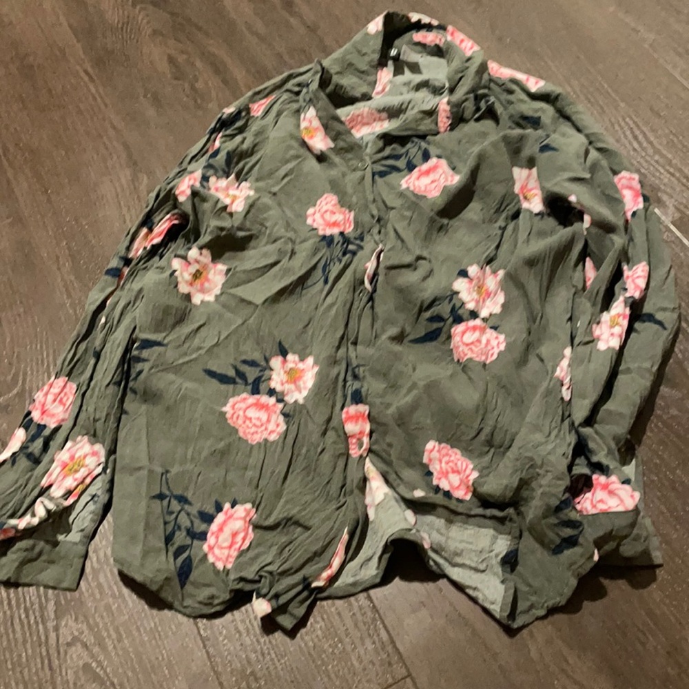 Size 12 but runs small
